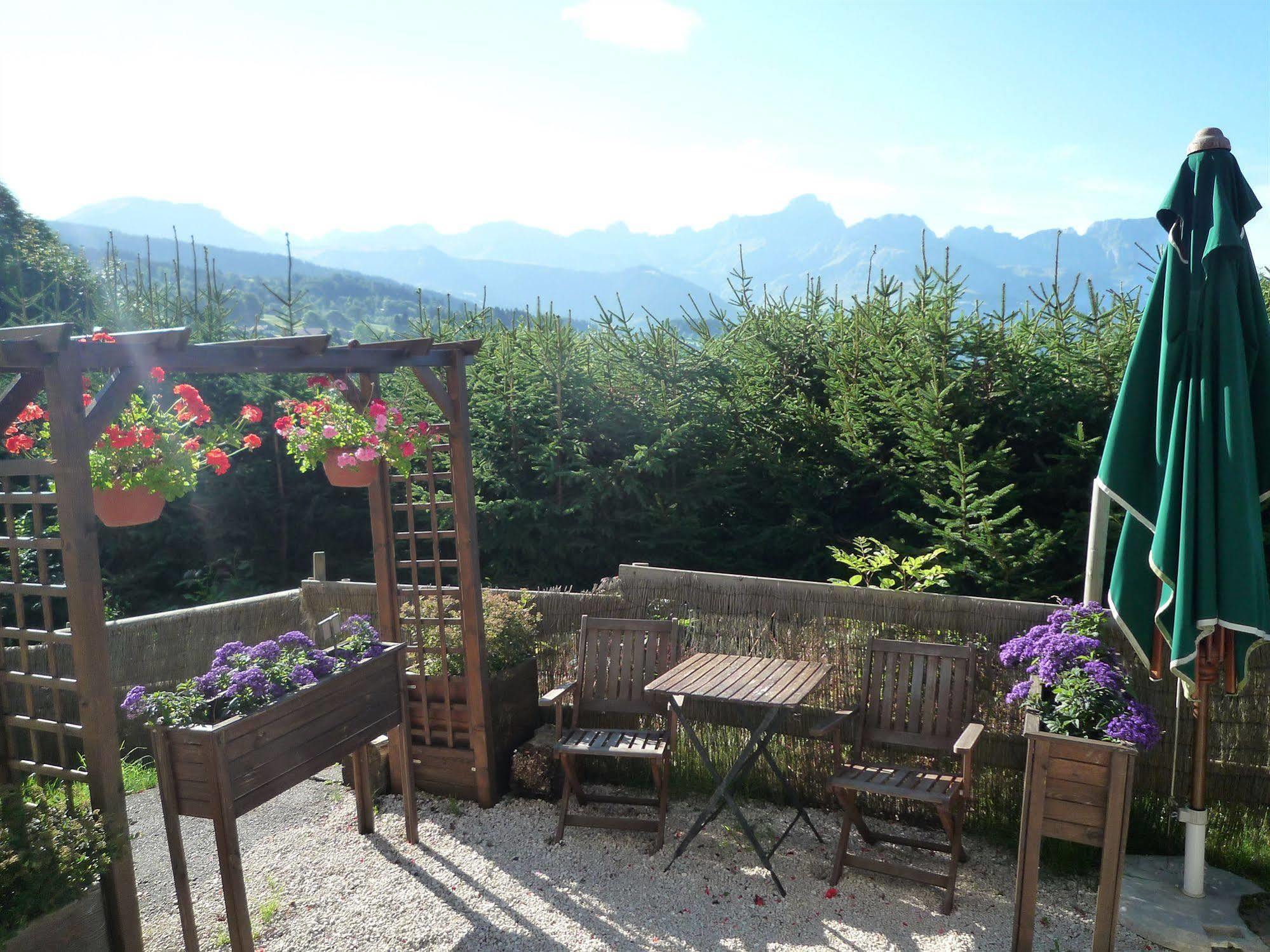 Hotel Les Aravis - Combloux Exterior foto